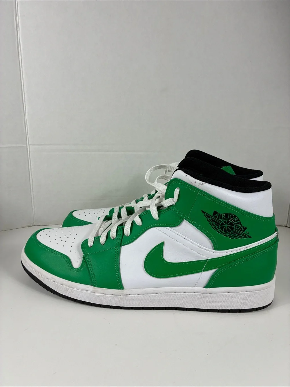 Jordan Men's Mid-Top Sneakers - Green/White Size 14